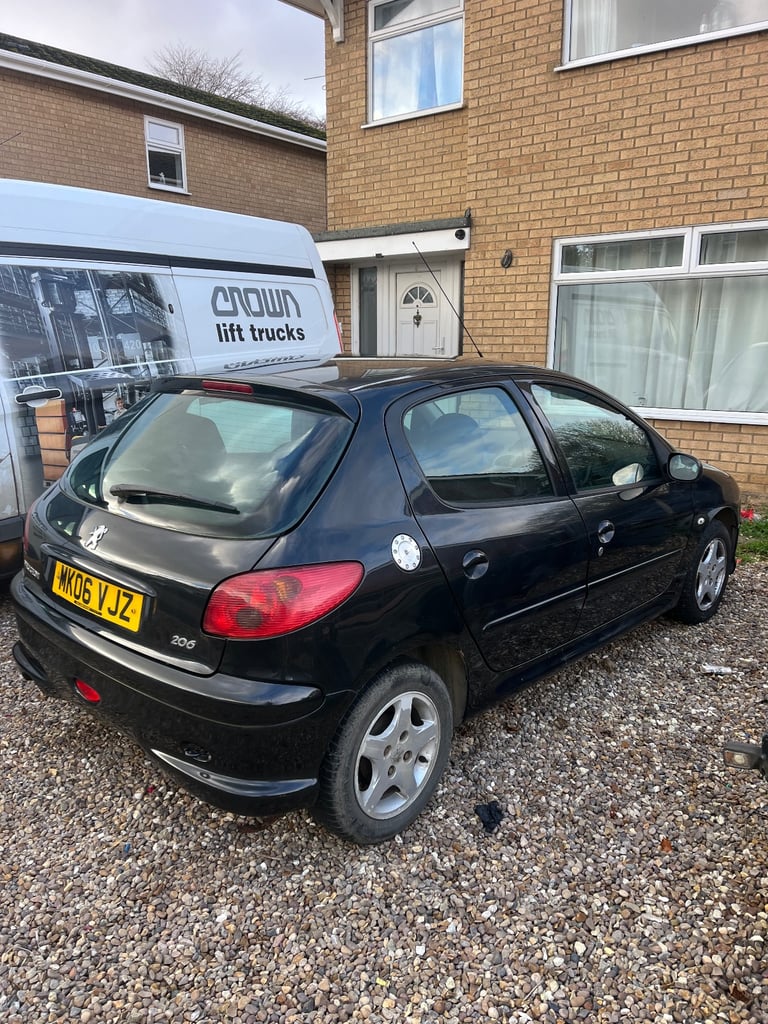 Peugeot, 206, Hatchback, 2006, Manual, 1124 (cc), 5 doors