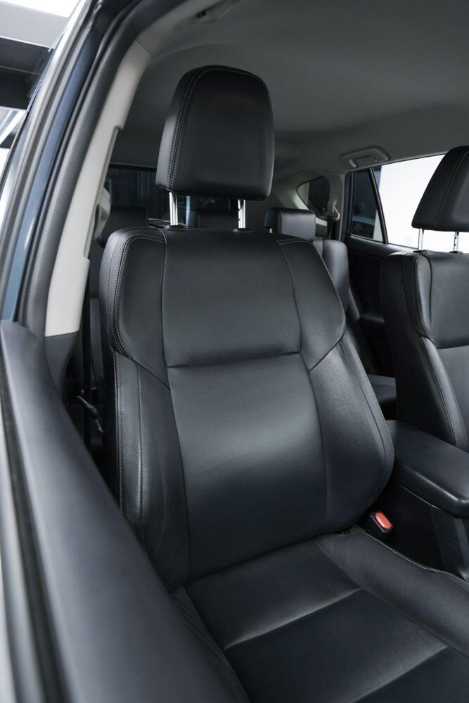 2014 Toyota RAV4 2.0 D-4D Invincible 5dr ESTATE DIESEL Manual