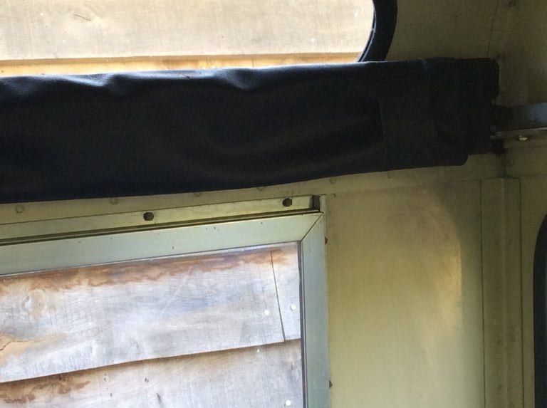 image for Land Rover Series 3 88 SWB Rare Rear Side Head Rests x 2 for Rear Tub / Station Wagon