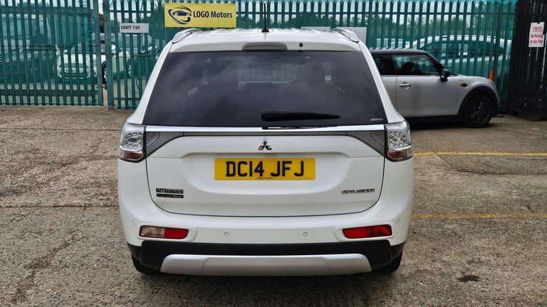 2014 Mitsubishi Outlander 2.2 DI-D GX3 4WD Euro 5 (s/s) 5dr ESTATE Diesel Manual