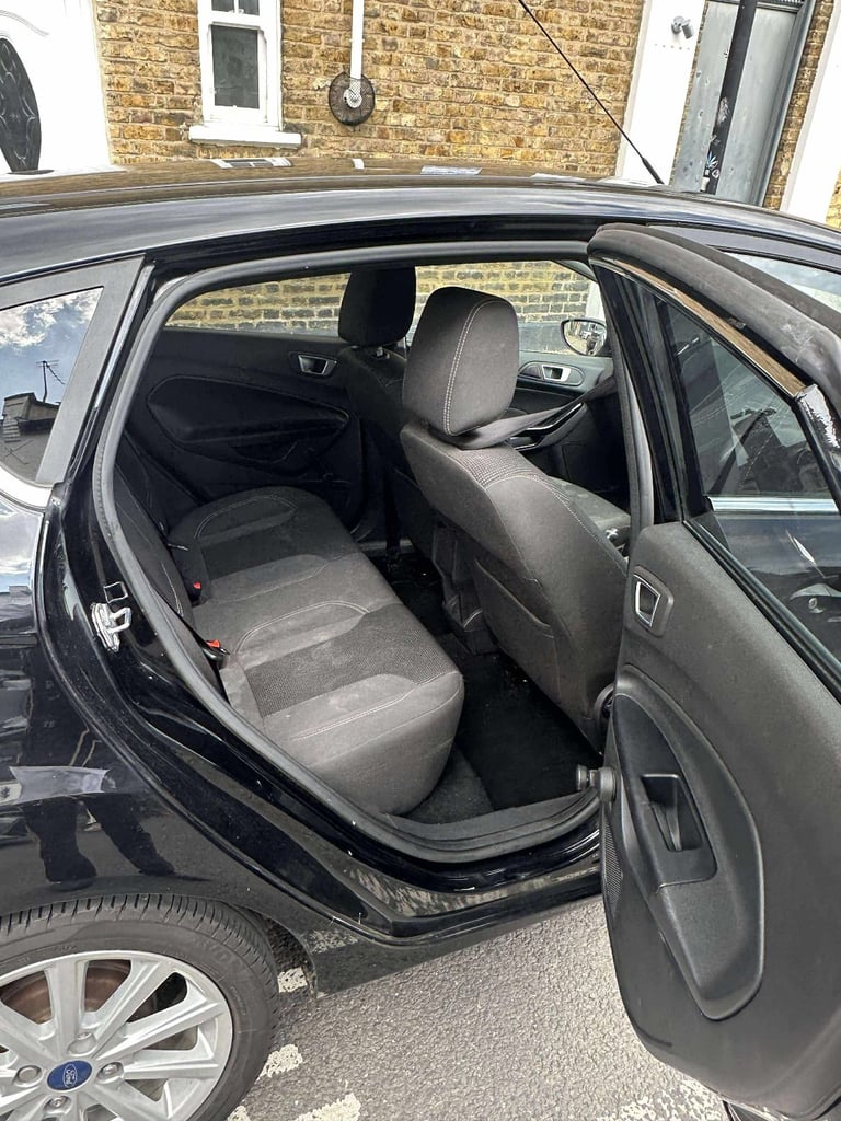 Ford, FIESTA, Hatchback, 2017, Manual, 998 (cc), 5 doors