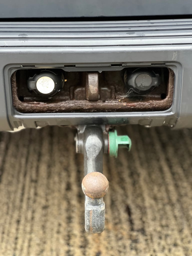 Land Rover, DISCOVERY, Estate, 2006, Automatic , 2720 (cc), 5 doors 7 Seats 