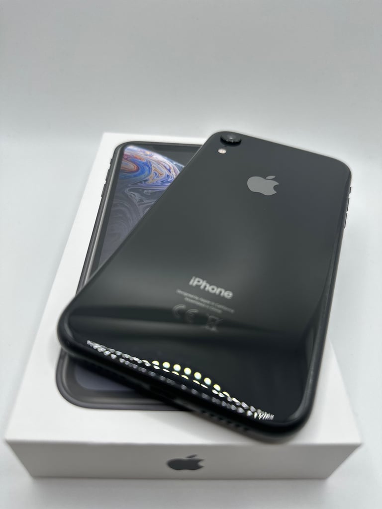 PRISTINE: Apple iPhone XR, 64gb, Black (UNLOCKED)