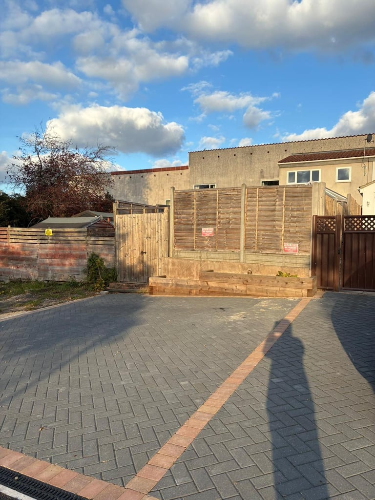 *** Mid Terraced House for Rent near Milton Keynes city centre ***