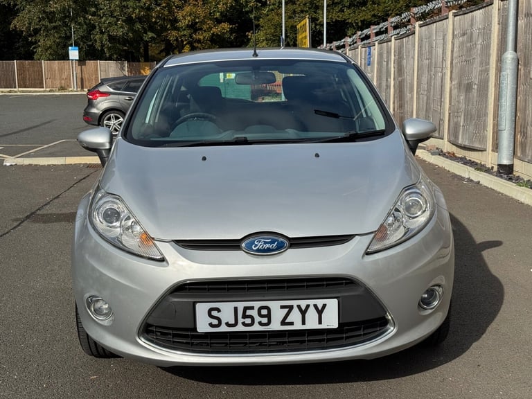 2009 Ford Fiesta 1.4 Zetec 5dr HATCHBACK Petrol Manual