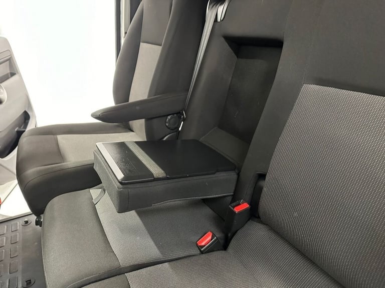 2022 22 PEUGEOT EXPERT 1.5 BLUEHDI 1000 PROFESSIONAL PREMIUM LONG LWB L2 * ONLY 