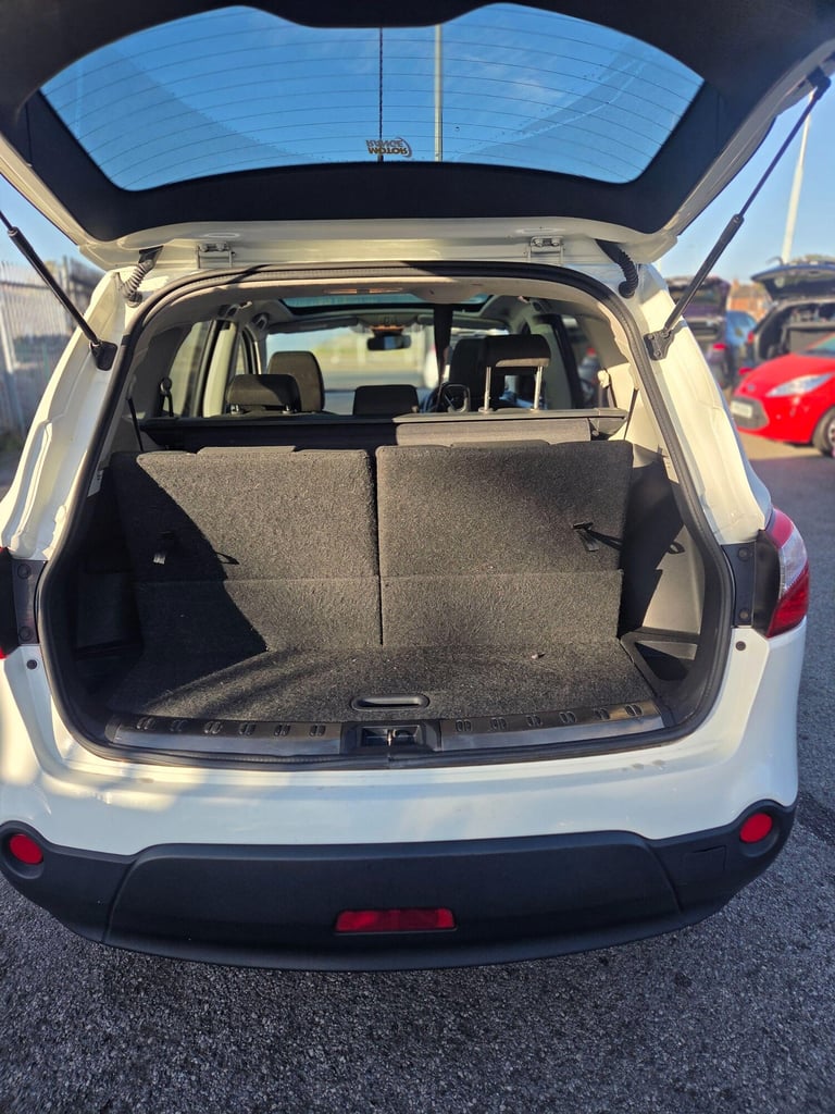 2013 Nissan Qashqai+2 1.5 dCi Acenta 2WD Euro 5 5dr HATCHBACK Diesel Manual