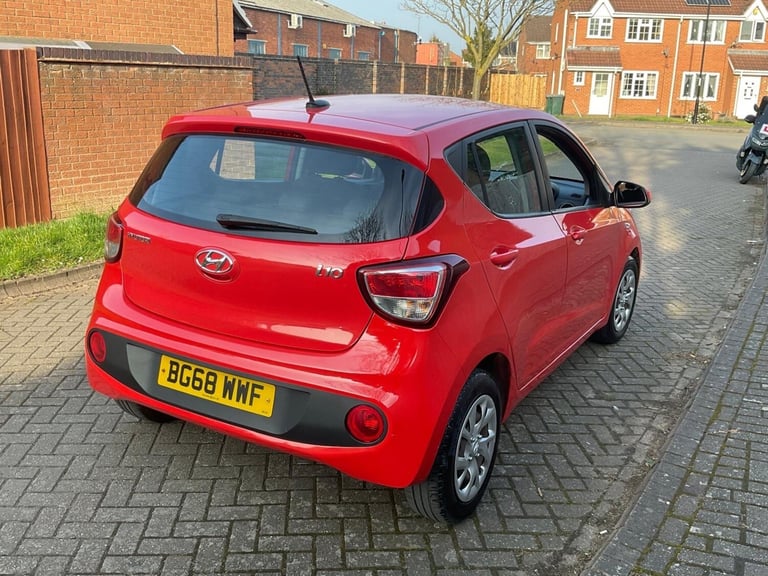 HYUNDAI I10 1.0 SE 5dr,  Low mileage, full service history, cheap road tax