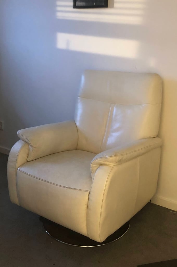 image for Cream/Off white leather swivel chair. 