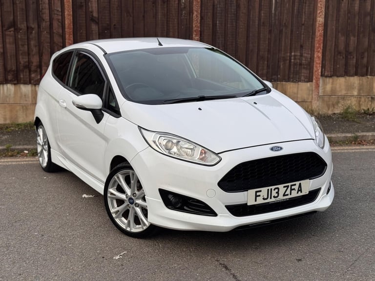 2013 Ford Fiesta 1.0T EcoBoost Zetec S Euro 5 (s/s) 3dr HATCHBACK Petrol Manual