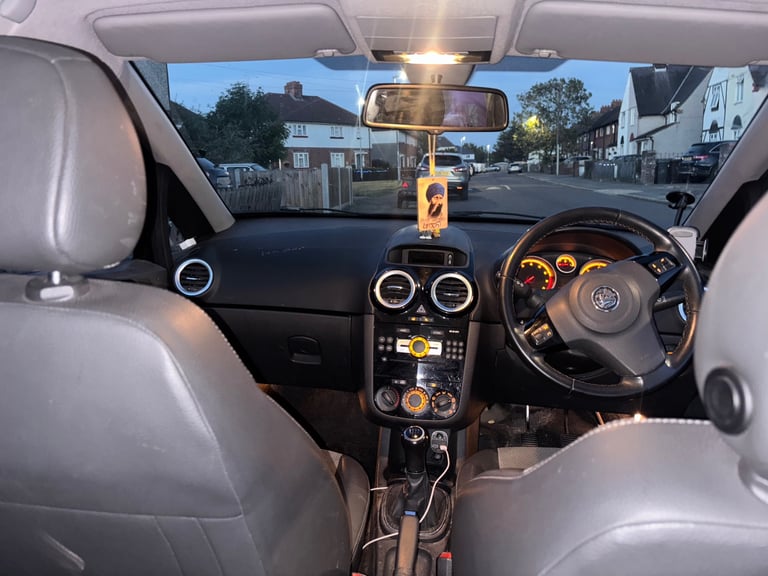 Vauxhall, CORSA, Hatchback, 2009, Manual, 1364 (cc),5 doors - Image 3