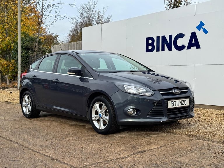image for 2011 Ford Focus 1.6 Zetec Hatchback 5dr Petrol Manual Euro 5 (105 ps) HATCHBACK Petrol Manual
