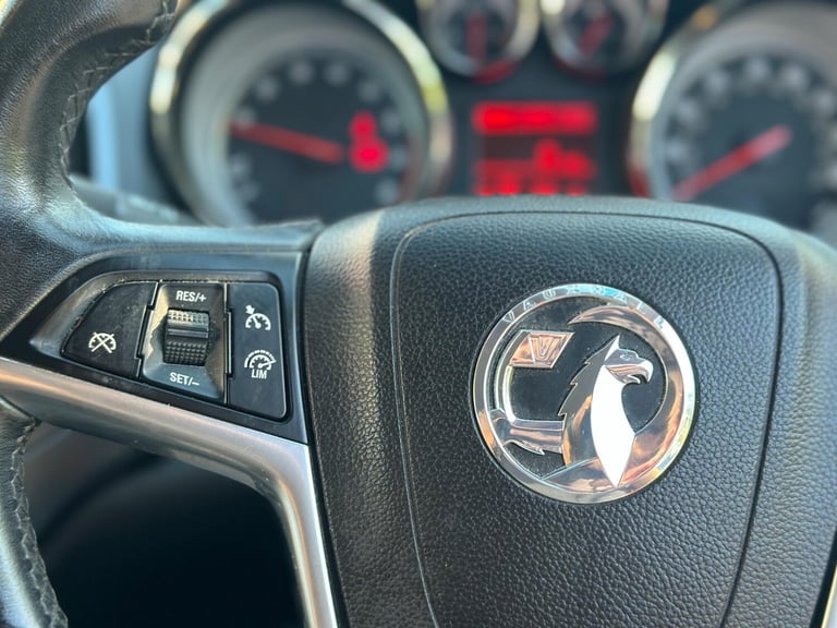 2016 Vauxhall Astra GTC 1.4i Turbo Sport Euro 6 (s/s) 3dr HATCHBACK Petrol Manual