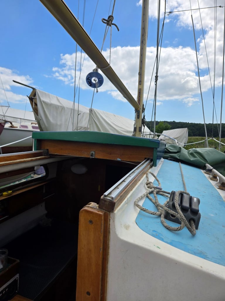 Kestrel yacht 22foot