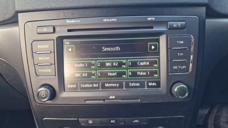 2010 Skoda Yeti 1.2 TSI S DSG Euro 5 5dr HATCHBACK Petrol Automatic