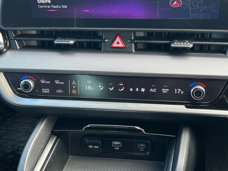 2025 Kia Sportage 1.6 h T-GDi GT-Line SUV 5dr Petrol Hybrid Auto Euro 6 (s/s) (207 bhp) SUV PETRO...