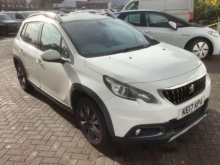 2017 Peugeot 2008 1.2 PureTech Allure 5dr HATCHBACK PETROL Manual