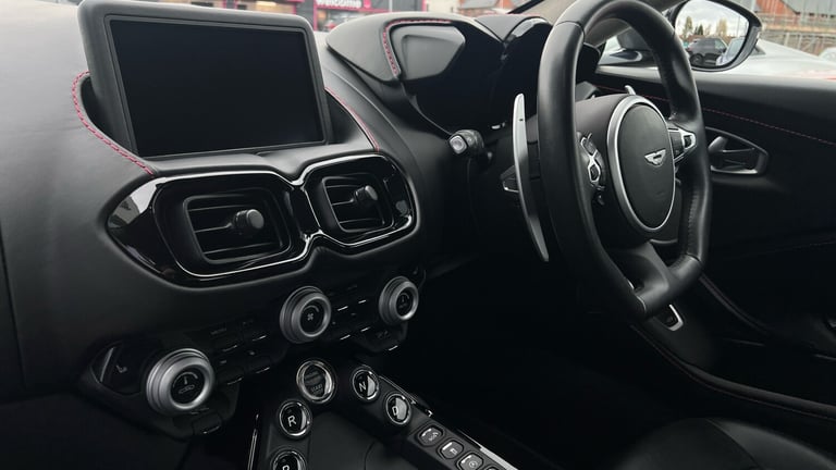 2018 Aston Martin V8 Vantage 2dr ZF 8 Speed. Sports Seats . Premium Audio