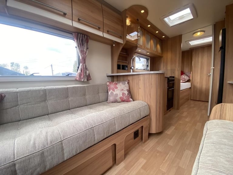 2014 BAILEY UNICORN CORDOBA LUXURY TOURING CARAVAN