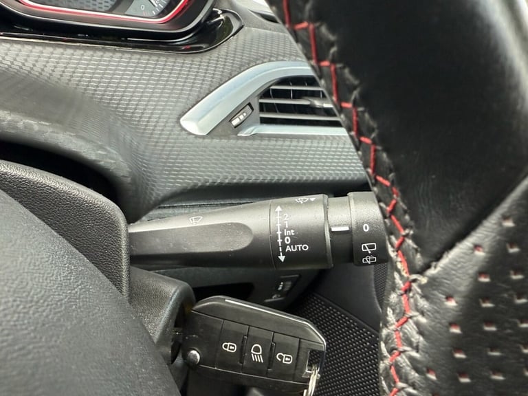 2017 Peugeot 2008 1.6 BlueHDi GT Line SUV 5dr Diesel Manual Euro 6 (s/s) (120 ps) HATCHBACK Diese...