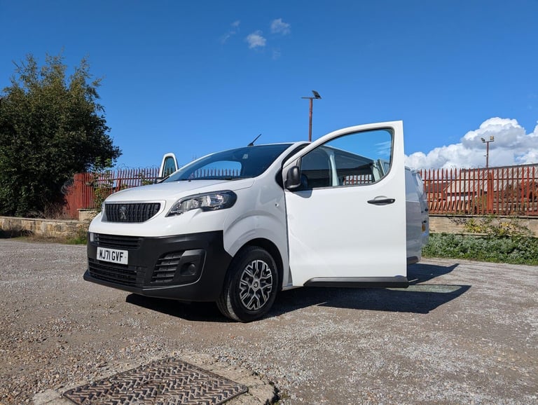 2021 Peugeot Expert 1.5 BlueHDi 1000 Professional Standard Panel Van MWB Euro 6 (s/s) 6dr PANEL V...