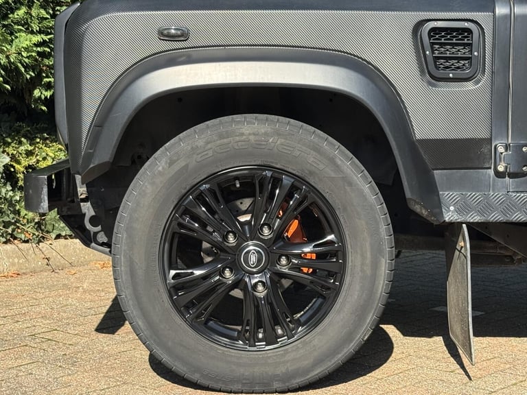 2010 Land Rover Defender 90 2.4 TDCi Hard Top SUV 3dr Diesel Manual 4WD SWB Euro 4 (122 bhp) SUV ...