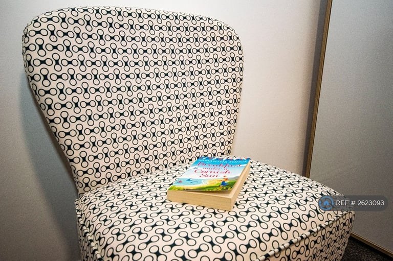 3 bedroom house in Camborne, Camborne, TR14 (3 bed) (#2623093)