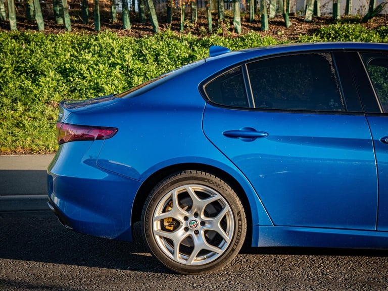 2018 Alfa Romeo Giulia 2.0T Veloce Auto Euro 6 (s/s) 4dr SALOON Petrol Automatic