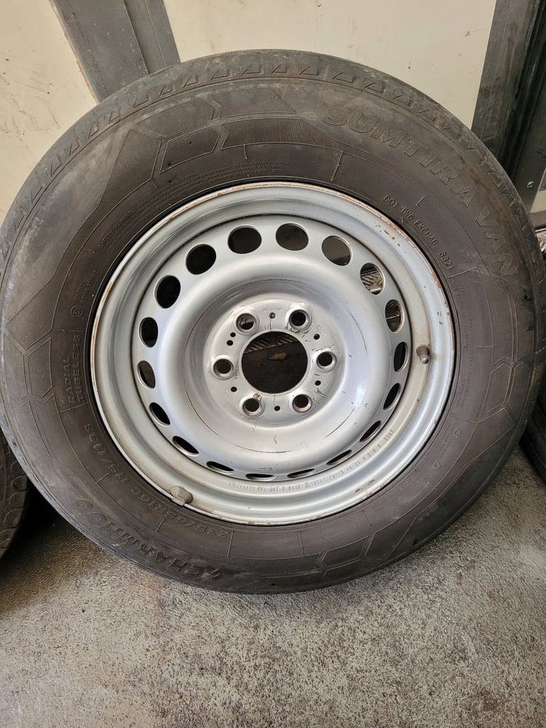 3x clean mercedes sprinter 6 stud wheels and 235 65 16c tyres