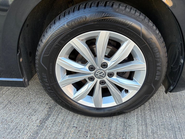 2018 Volkswagen Polo 1.0 TSI SE Euro 6 (s/s) 5dr HATCHBACK Petrol Manual