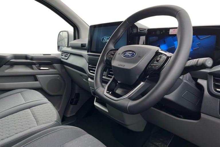2025 Ford Transit Custom 2.5 320 Duratec 11.8kWh Limited Crew Van Double Cab Petrol Plug-in Hybri...