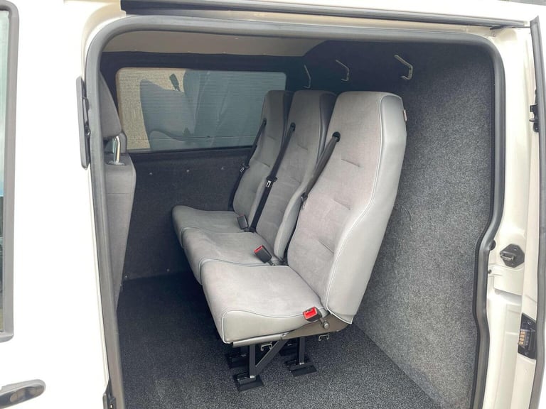 VOLKSWAGEN TRANSPORTER 2.0 TDI T28 Startline FWD LWB Euro 6 (s/s) 5dr 2021