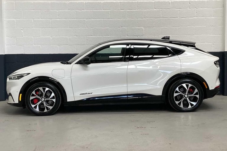 2022 Ford Mustang Mach-E Extended Range 91kWh AWD 5dr HATCHBACK Electric Automatic