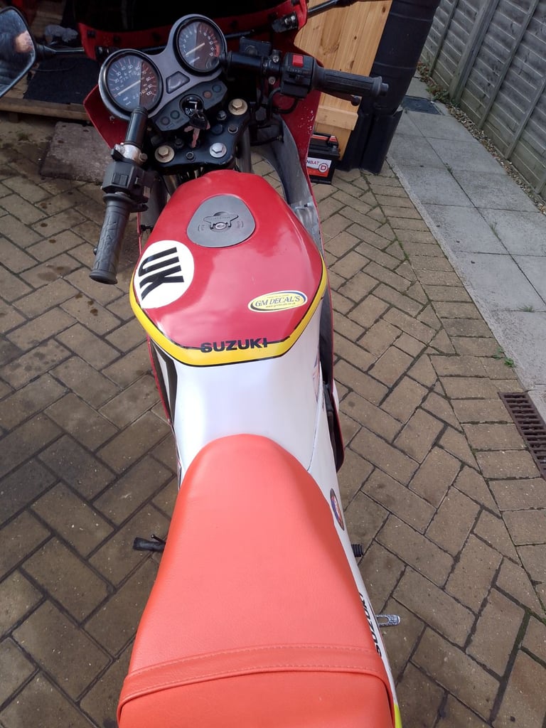Suzuki, RG 125 gamma 1986 Barry sheen colours