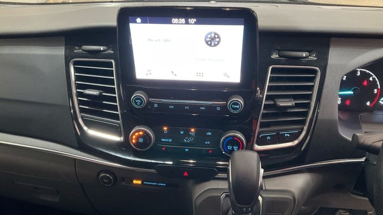 2019 Ford Tourneo Custom 2.0 TDCi EcoBlue 130ps L/R 9 Seater Titanium Auto MPV DIESEL Automatic