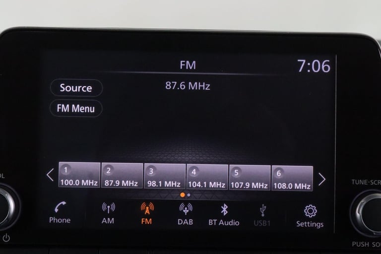 2021 Nissan Qashqai 1.3 DIG-T MHEV Acenta Premium XTRON Euro 6 (s/s) 5dr HATCHBACK Petrol/Electri...