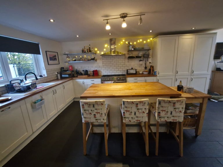 Homebase Kitchen 