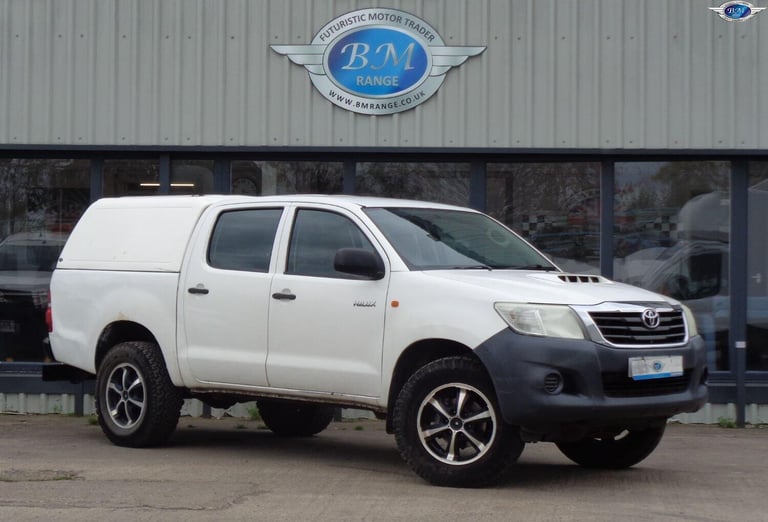 image for TOYOTA HILUX 2.5 D-4D HL2 White Manual Diesel 2012
