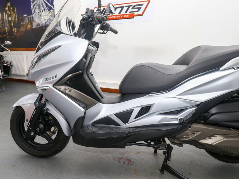 2015, '15 reg. Kawasaki J300 Special Edition ABS Scooter. 3,548 MILES. £2,995