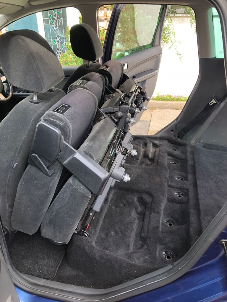 Ford, FOCUS C-MAX, MPV, 2007, Manual, 1988 (cc), 5 doors