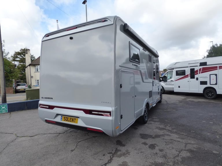 Adria Coral 670 DL 60Y DIESEL AUTOMATIC 2025