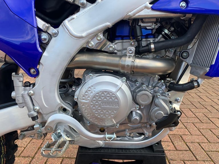 YAMAHA YZ450F / YZF450 2025 - BRAND NEW UK STOCK - SAVE 1800 AT CRESCENT YAMAHA