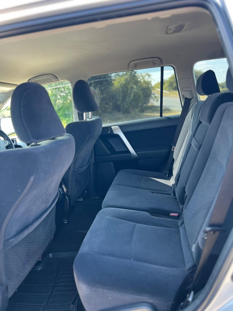 2022 Toyota Land Cruiser 2.8D Active Auto 4WD Euro 6 (s/s) 5dr (7 Seat) ESTATE Diesel Automatic