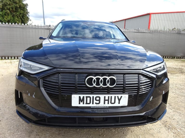 2019 19 REG AUDI E-TRON LAUNCH EDITION 55 QUATTRO ELECTRIC AUTO DAMAGED SALVAGE