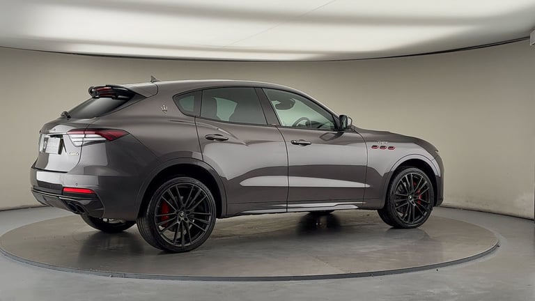 2021 Maserati Levante 3.8 V8 Trofeo SUV 5dr Petrol ZF 4WD Euro 6 (s/s) (580 ps) SUV Petrol Automatic