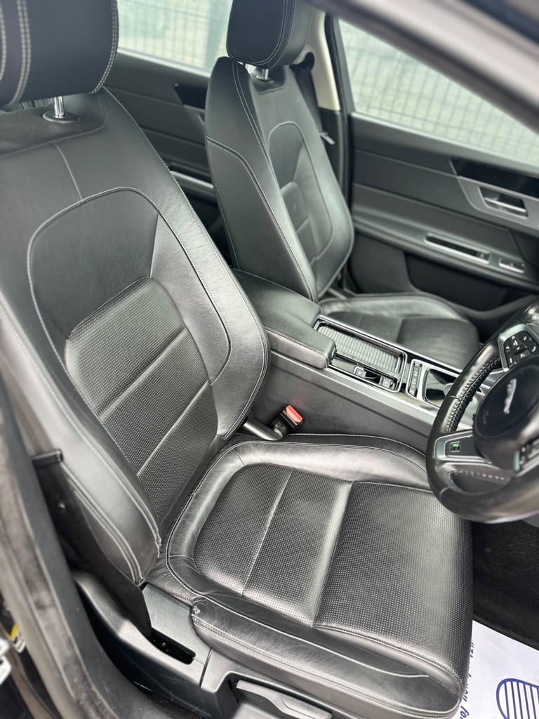 2018 Jaguar XF 2.0i R-Sport Auto Euro 6 (s/s) 4dr SALOON Petrol Automatic