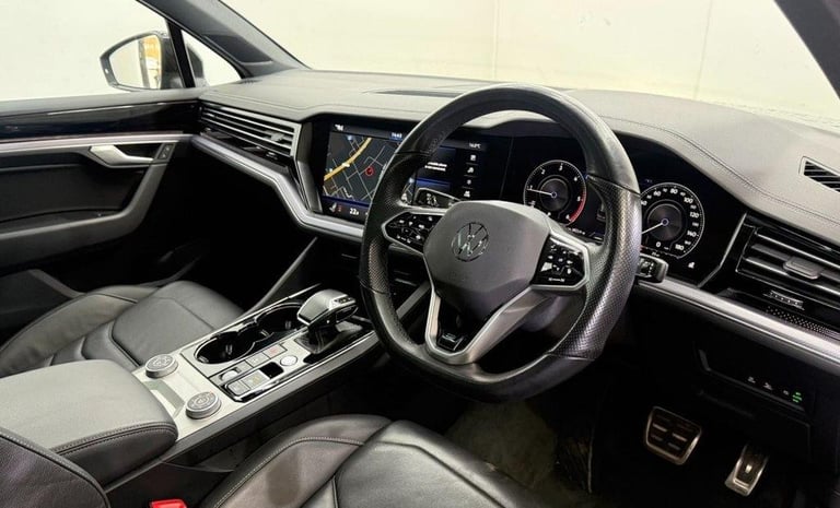 Volkswagen Touareg 3.0 TDI V6 Black Edition 4X4 BUY FOR ONLY £585 P/M, FINANCE