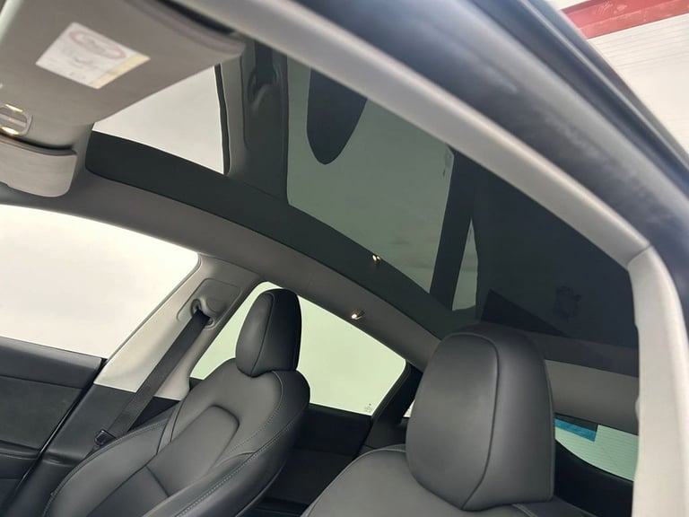 2022 Tesla Model Y (Dual Motor) Long Range SUV 5dr Electric Auto 4WDE (384 bhp) 1 OWNER MPV ELECT...