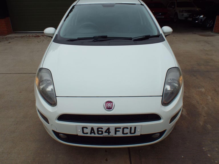 2014 Fiat Punto 1.2 Easy Euro 6 5dr HATCHBACK Petrol Manual