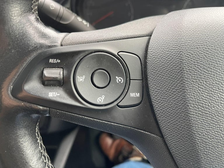 2020 Vauxhall Corsa 1.2 SE Euro 6 5dr HATCHBACK Petrol Manual